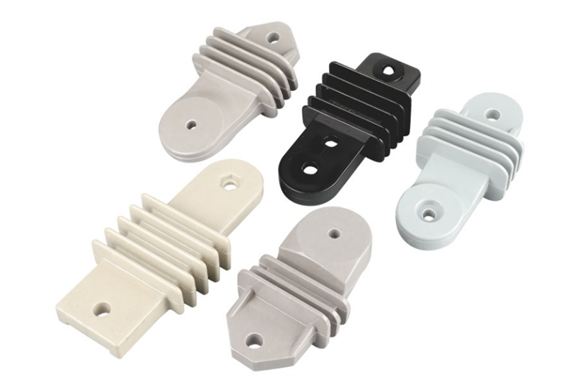 Surge arrester insulation bracket